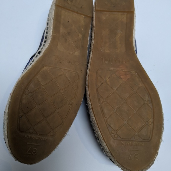 SOLD Chanel Mesh Purple CC Espadrilles - Picture 2 of 6